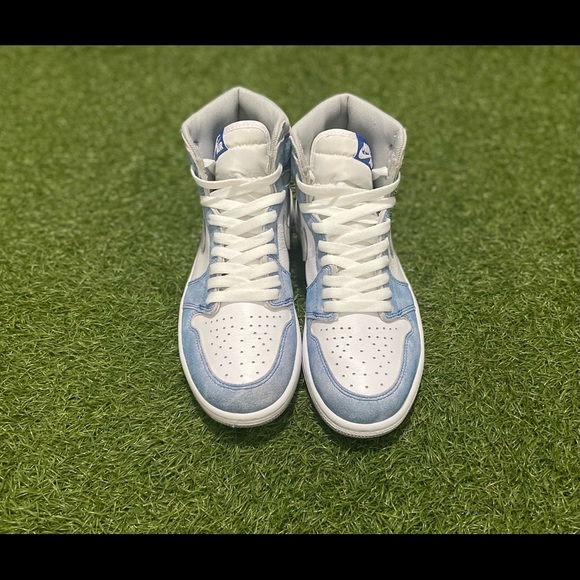 Jordan 1 “Hyper Royal” main image 7